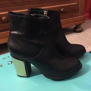 Steve Madden Flight Booties